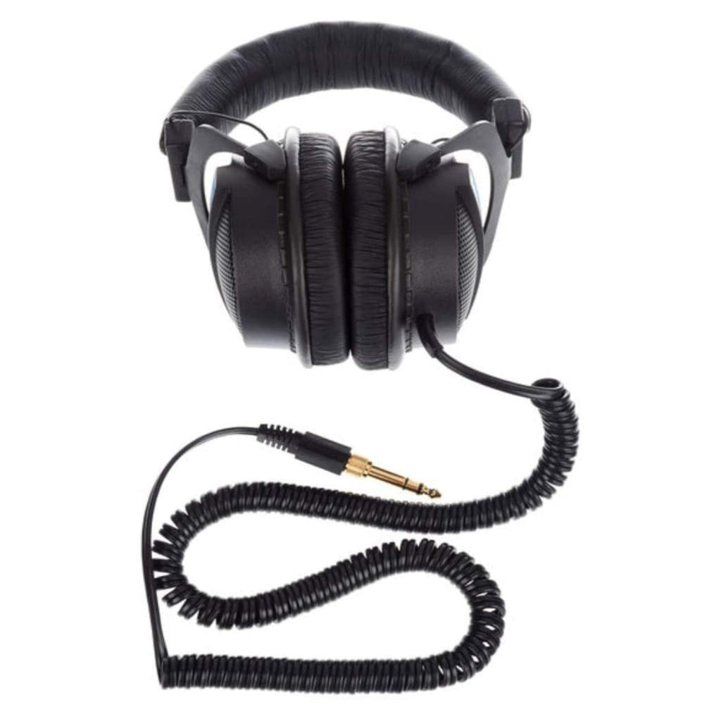 Schwarz-silberne Superlux HD330 Kopfhörer