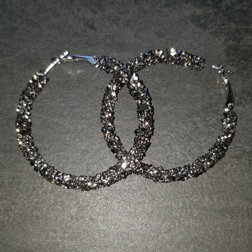 Schwarz-silberne Strass-Creolen aus Edelstahl