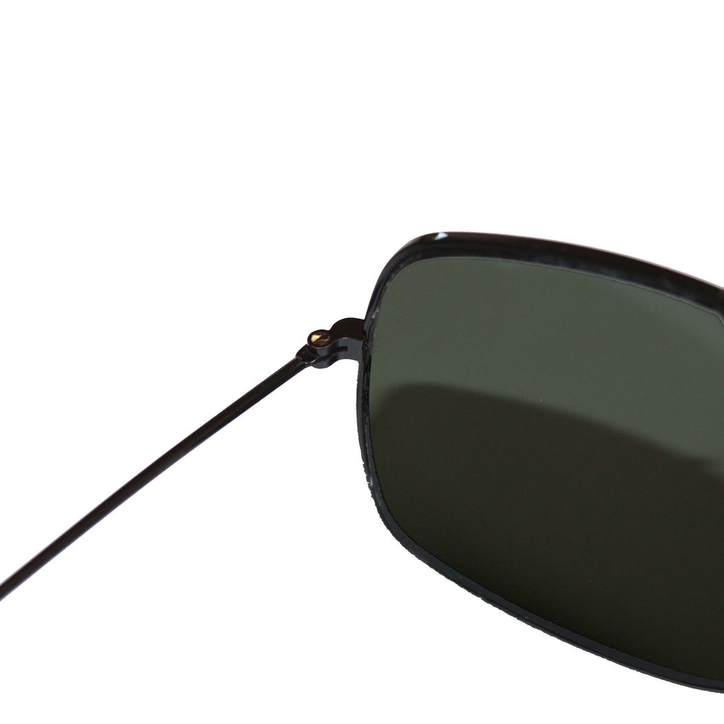 Gold-schwarze Piloten-Sonnenbrille im Porsche-Stil