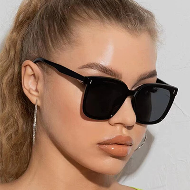 Schwarze Oversized Designer-Sonnenbrille