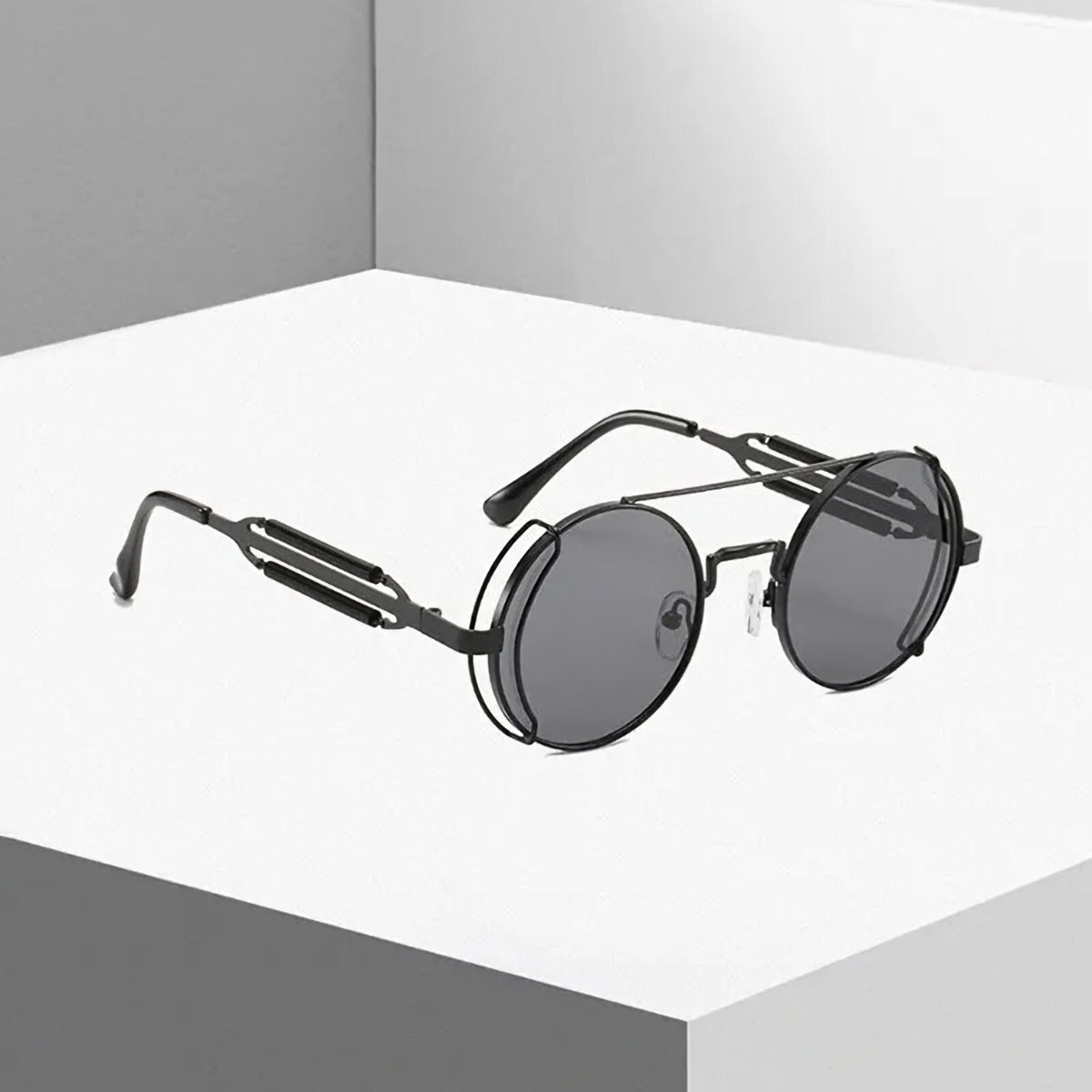 Runde schwarze Steampunk-Sonnenbrille aus Metall