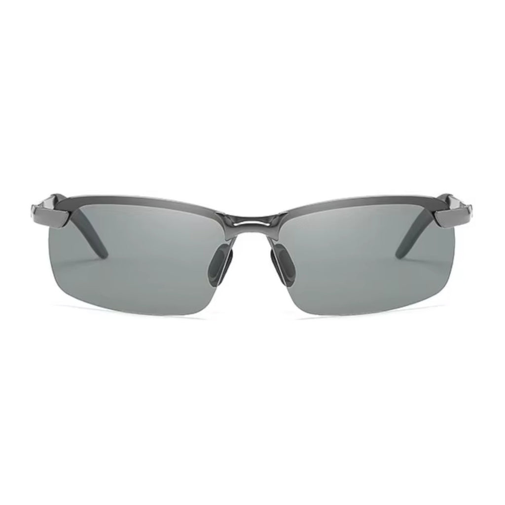 Gunmetal Matrix-Sonnenbrille mit selbsttönenden polarisierten Gläsern