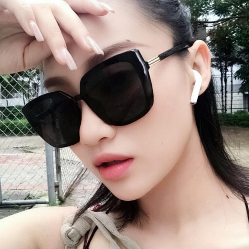Schwarze Oversized Cat-Eye-Sonnenbrille