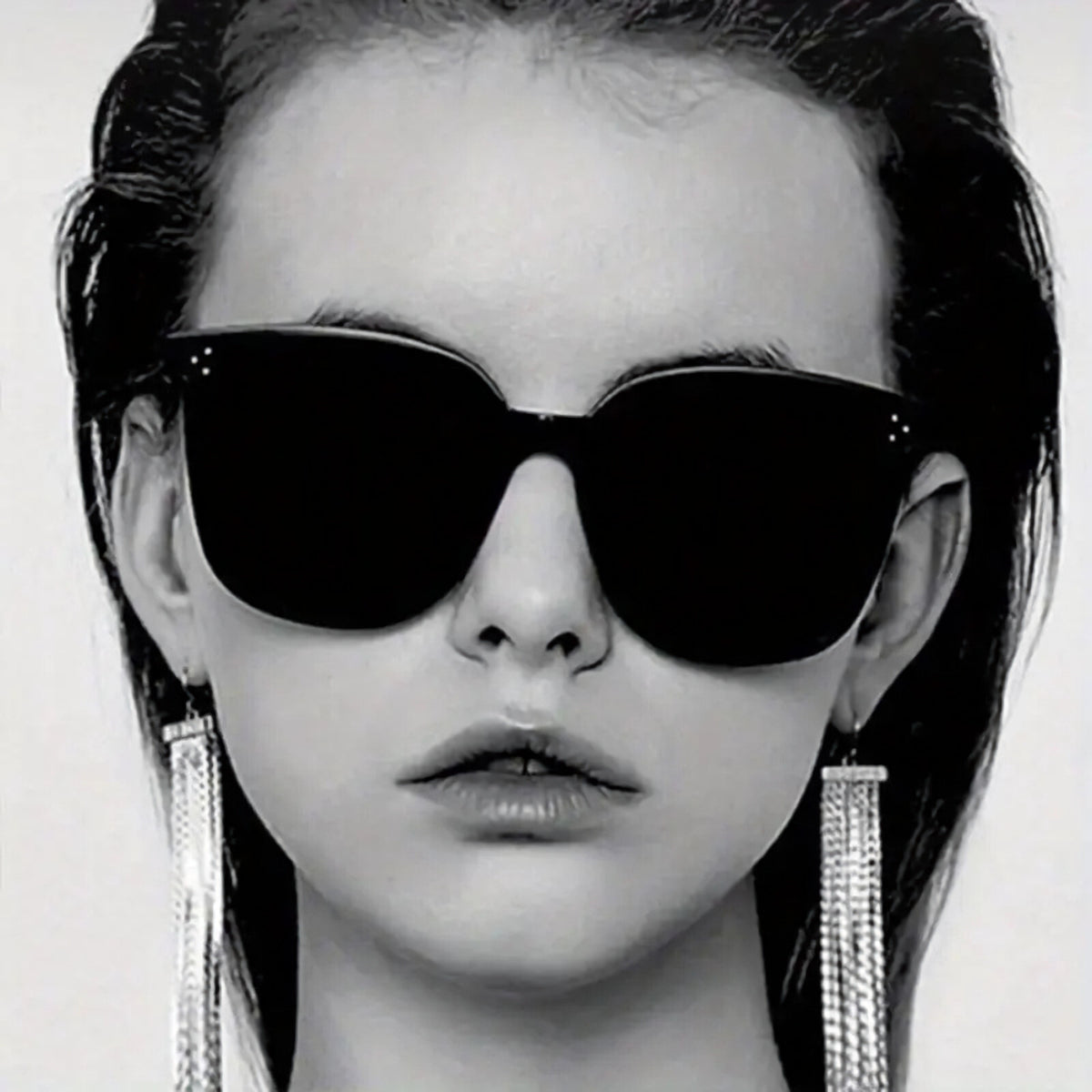 Schwarz-goldene Oversized Designer-Sonnenbrille mit goldenen Applikationen