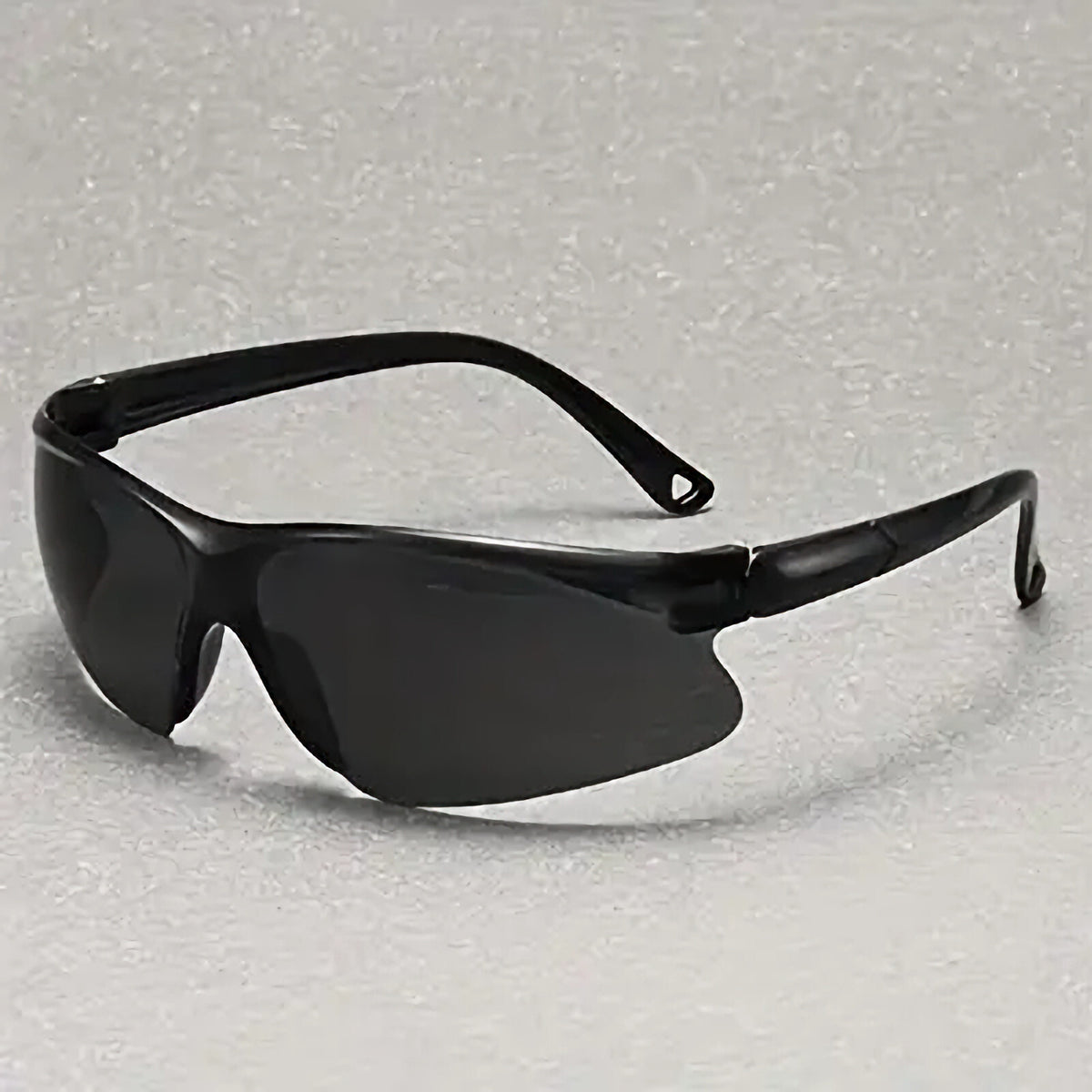 Glänzend schwarze Retro-Partybrille