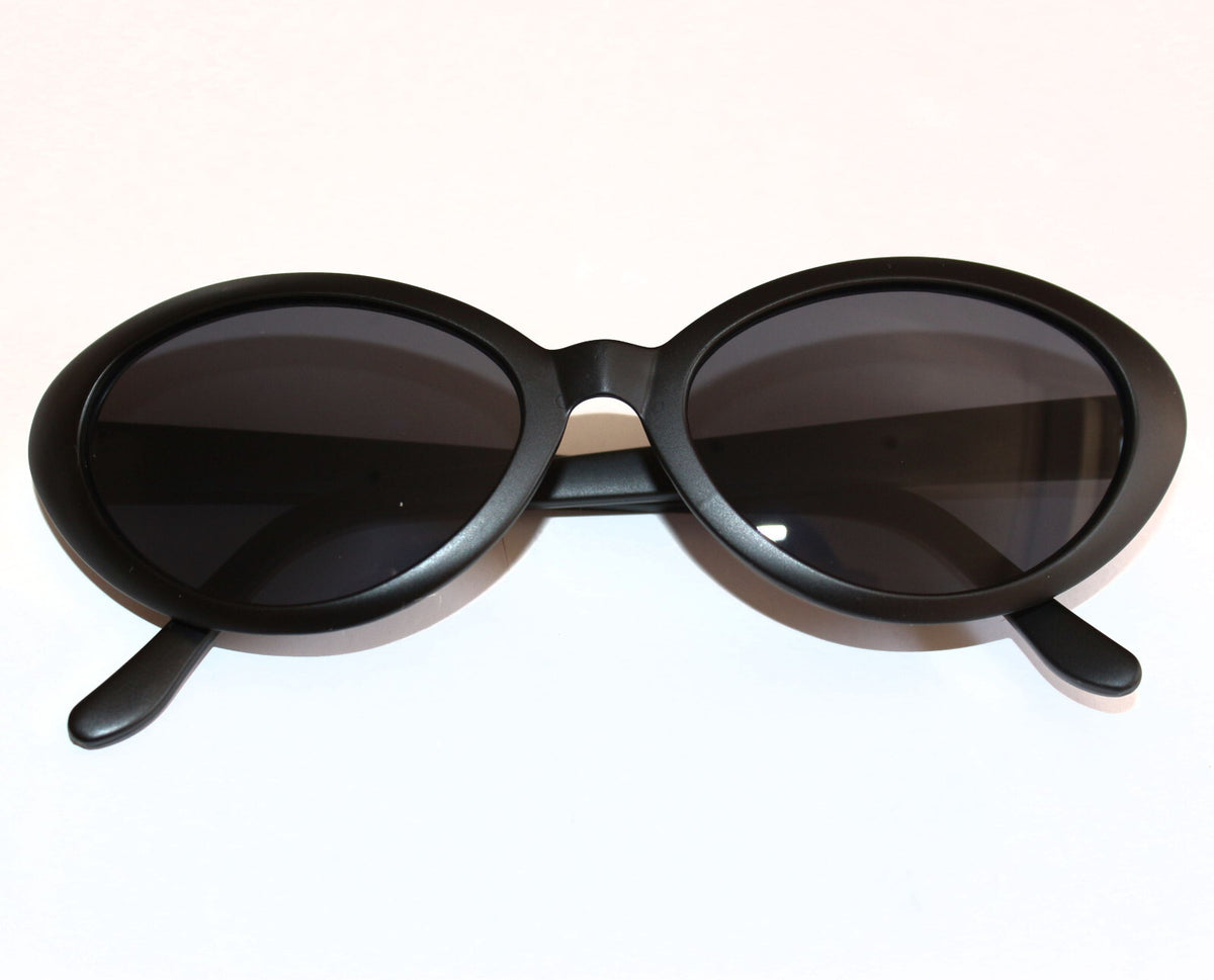 Mattschwarze Cat-Eye-Sonnenbrille