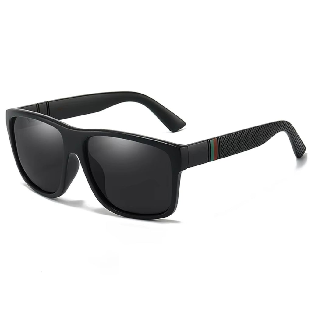 Matt-schwarze polarisierte Sonnenbrille mit dunklen Gläsern