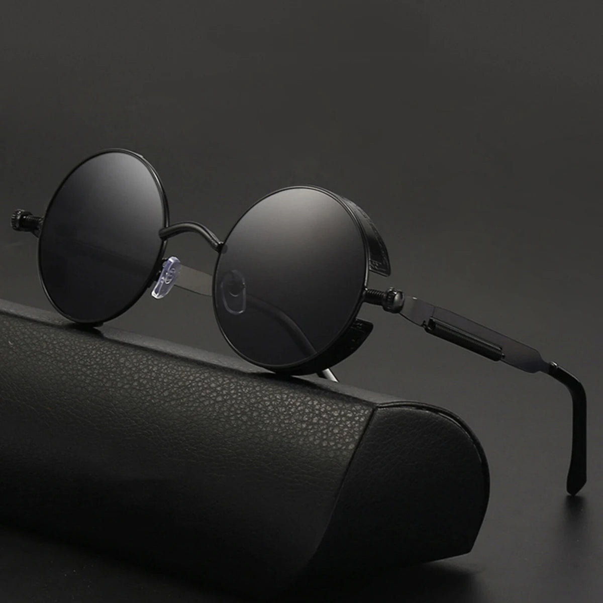 Runde schwarze Steampunk-Sonnenbrille
