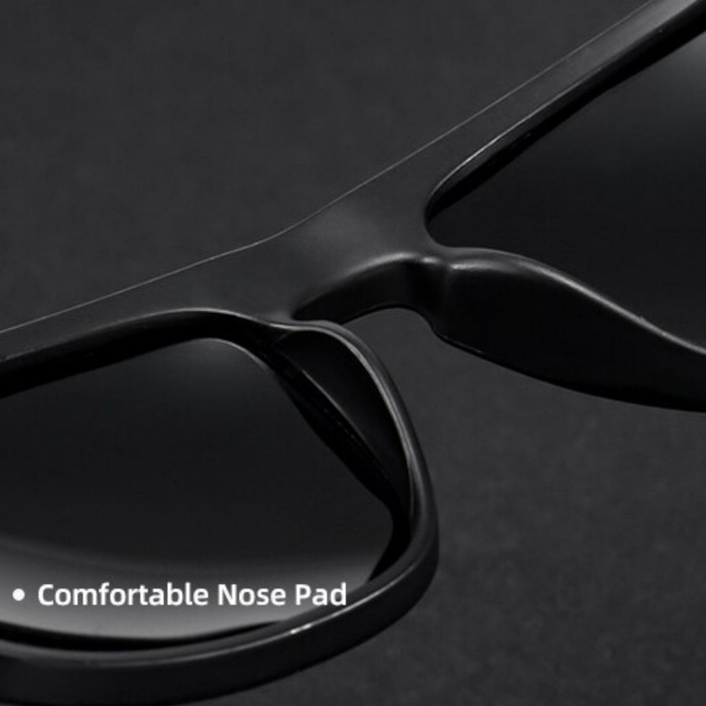 Schwarz-blaue polarisierte Sonnenbrille