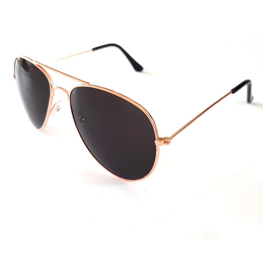 Kupferfarbene Piloten-Sonnenbrille mit dunklen Gläsern