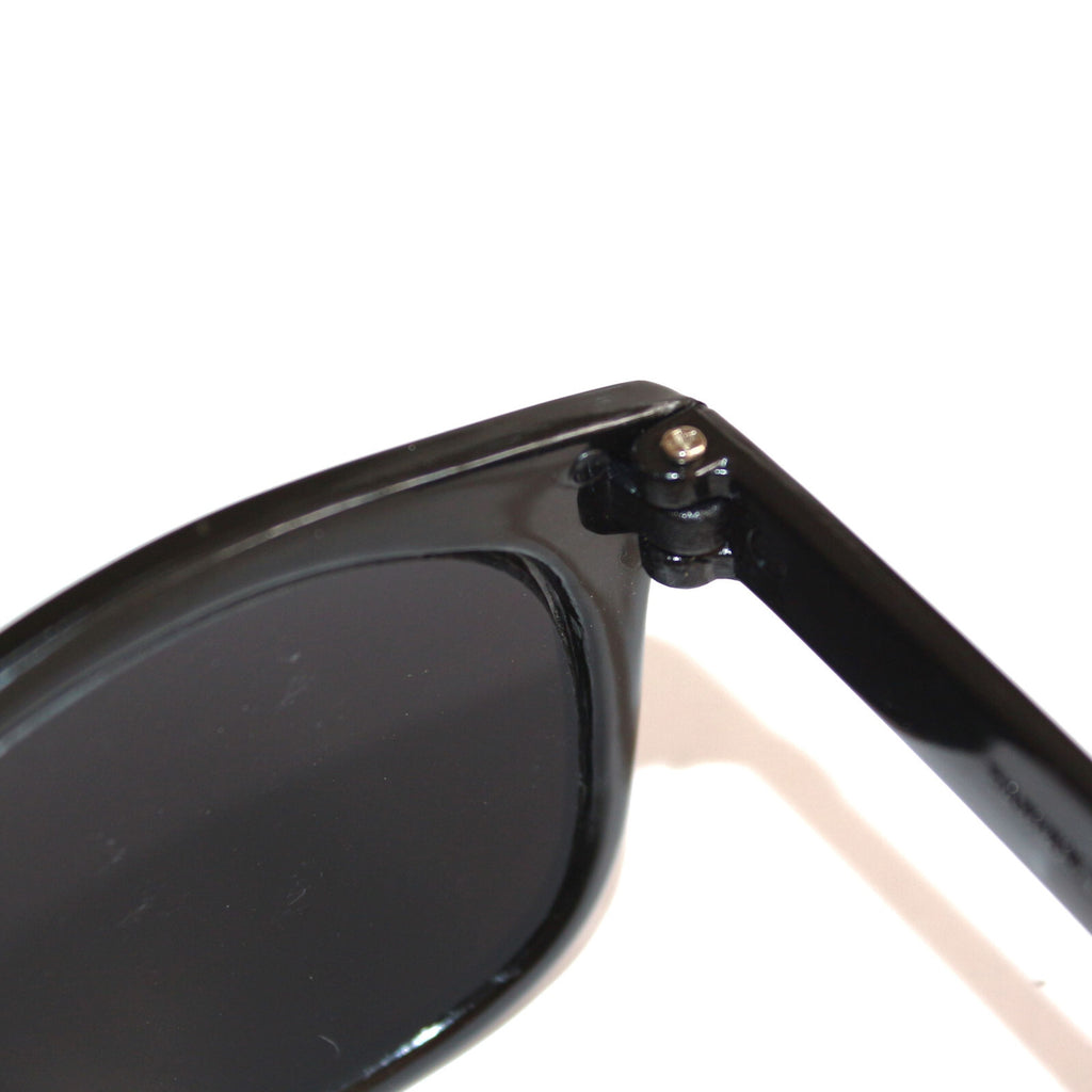 Schwarze Blues-Brothers Sonnenbrille verspiegelt