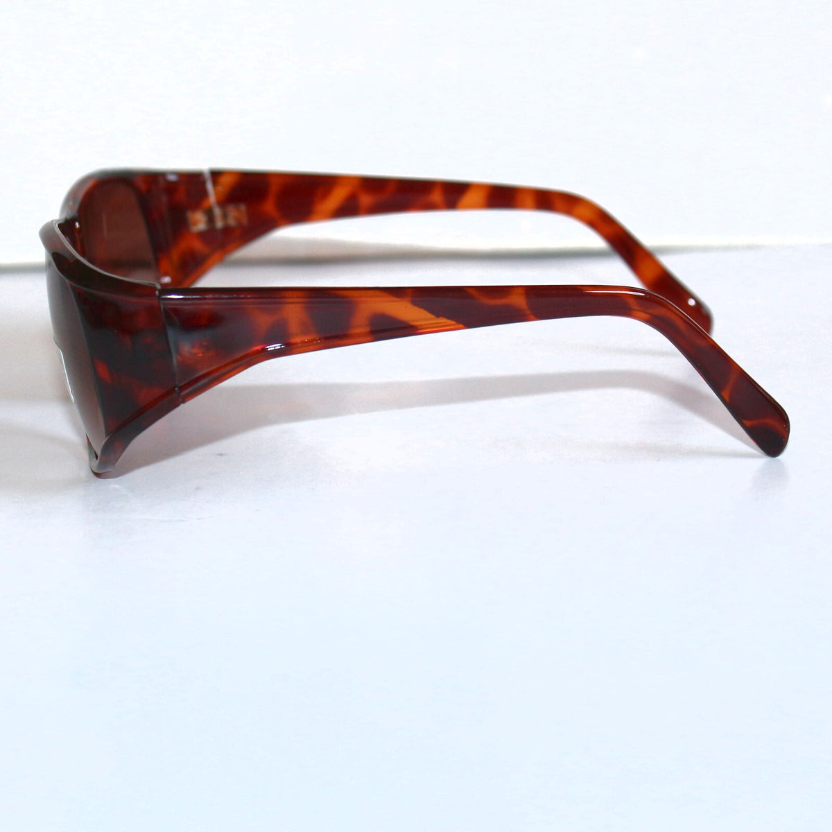 Braune leicht getigerte Designer Damen-Sonnenbrille