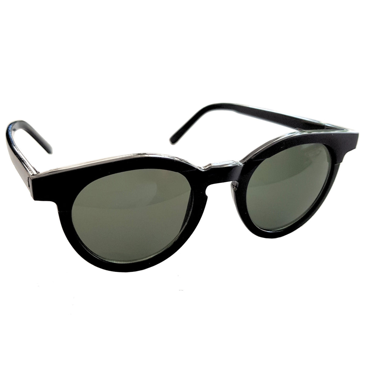 Schwarze Cat-Eye-Sonnenbrille matt und glänzend