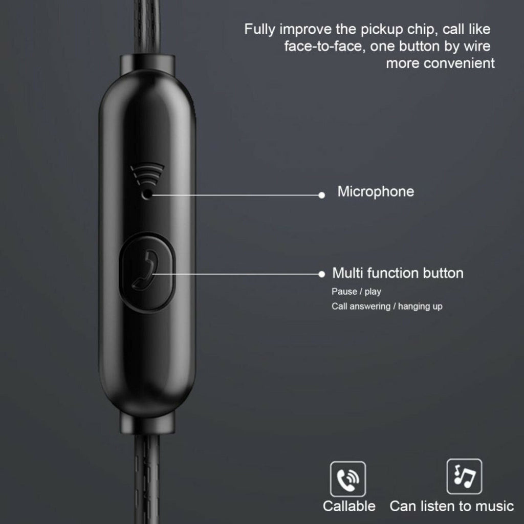 A03 kabelgebundene In-Ear-Kopfhörer mit Hardcase